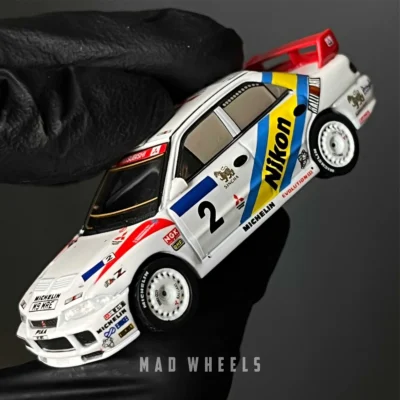 ماکت ماشین فلزی Mitsubishi Lancer Evolution III برند Tarmac Works مقیاس 1:64 سری Global 64 - تصویر 7