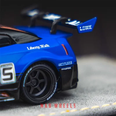 ماکت ماشین فلزی Nissan LB-Silhouette WORKS GT 35GT-RR .آبی برند MINI GT مقیاس 1:64 - تصویر 4