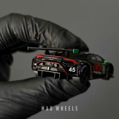 ماکت ماشین فلزی لامبورگینی هوراکان GT3 EVO2 | MINI GT 1129 Lamborghini Huracan GT3 EVO2 | 2024 IMSA Daytona 24 Hrs | مقیاس 1:64 - تصویر 4