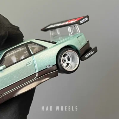 ماکت ماشین فلزی Nissan Silvia S13-R Kaido Works V1 برند MINI GT Kaido House مقیاس 1:64 - تصویر 6
