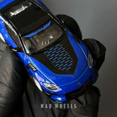 ماکت ماشین فلزی Nissan Z VeilSide برند MINI GT مقیاس 1:64 - تصویر 3