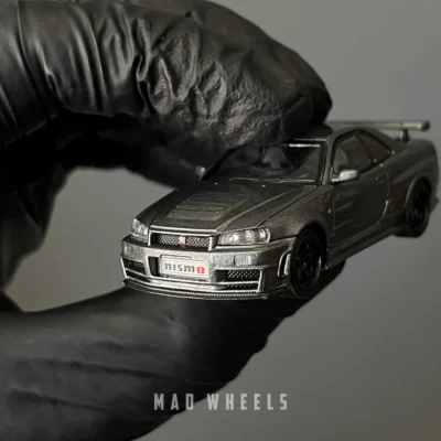 ماکت ماشین فلزی نیسان اسکای‌لاین R34 نیسمو | MINI GT 1160 Nissan Skyline GT-R NISMO BNR34 CRS | مقیاس ۱:۶۴ - تصویر 2