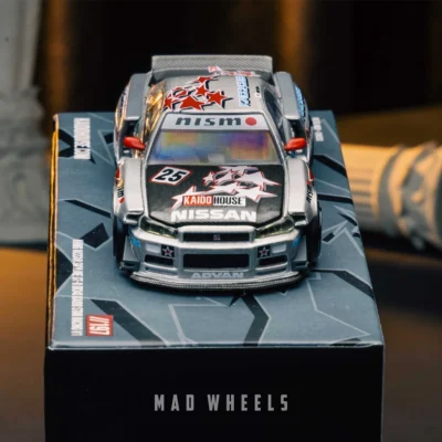 ماکت ماشین فلزی نیسان اسکای‌لاین GT-R R34 کایدو استار ریسینگ | Nissan Skyline GT-R R34 Kaido Star Racing V1 | مقیاس 1:64 - Image 4