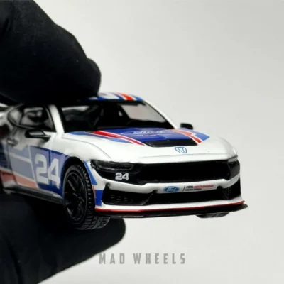 ماکت ماشین فلزی فورد موستانگ دارک هورس مسابقه‌ای شماره ۲۴ | Ford Mustang Dark Horse #24 | MINI GT 1172 | مقیاس 1:64 - Image 6