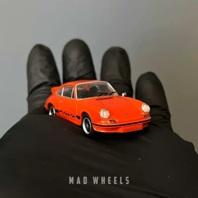 ماکت ماشین پورشه 911 کررا Porsche 911 Carrera RS 2.7 برند MINI GT رنگ Tangerine مقیاس ۱:۶۴ - Image 8