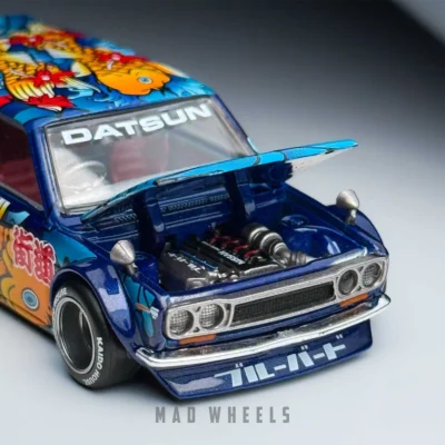 ماکت ماشین داتسون 510 واگن Datsun 510 Wagon برند Kaido House x MINI GT نسخه Koi Wagon V1 | مقیاس ۱:۶۴ - Image 6