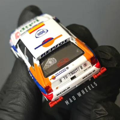 ماکت ماشین لانچیا دلتا Lancia Delta HF Integrale برند MINI GT نسخه Repsol Rally | مقیاس ۱:۶۴ - Image 3