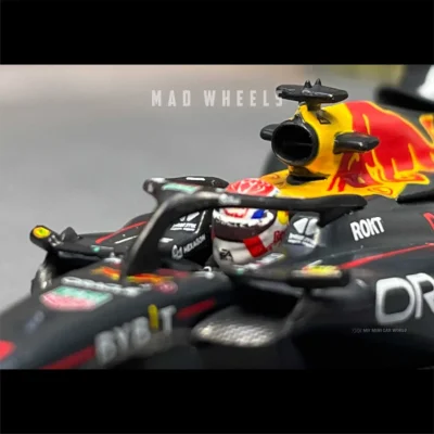 ماکت ماشین فرمول یک ردبول ریسینگ Oracle Red Bull Racing RB19 برند MINI GT نسخه قهرمان جایزه بزرگ بحرین | مقیاس ۱:۶۴ - Image 2