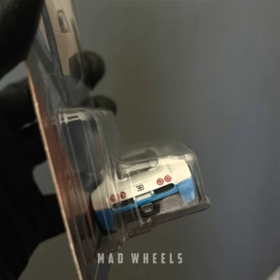 ماکت ماشین فلزی بوگاتی ویرون (Bugatti Veyron) هات ویلز پرمیوم سری Hammer Drop | مقیاس ۱:۶۴ - Image 5
