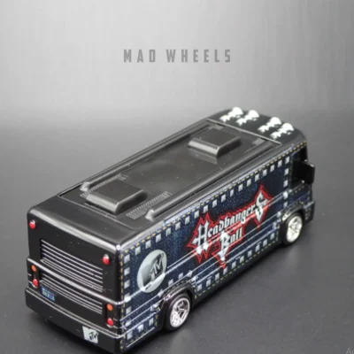 ماکت ماشین فلزی اتوبوس تور (HW Tour Bus) هات ویلز پرمیوم سری MTV Headbangers Ball | مقیاس ۱:۶۴ - Image 3